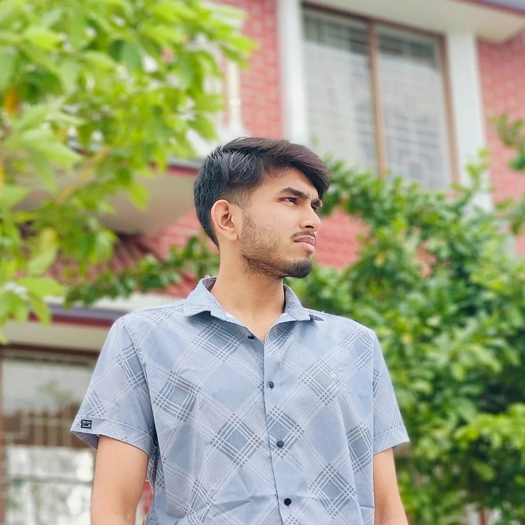 Fuad Hasan Sami outdoor portrait